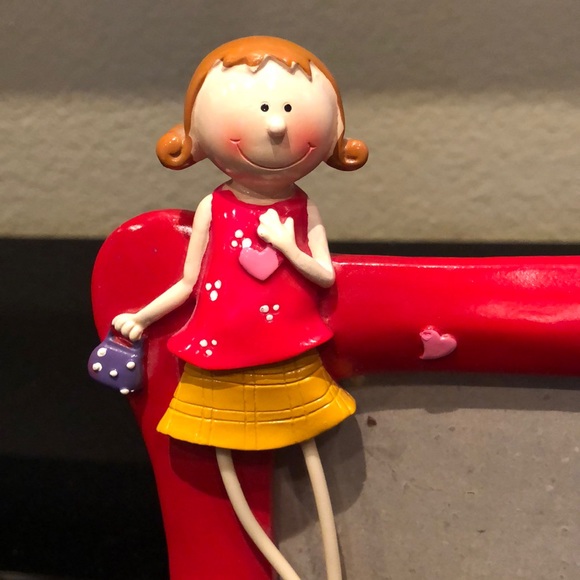 Rare Find Antique Three Dimensional Photo Frame - Picture 3 of 8